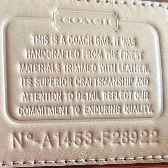 Coach 2014 Peyton Floral Drawstring Bucket Bag & Wallet in Discontinued Pattern - Picture 9 of 16